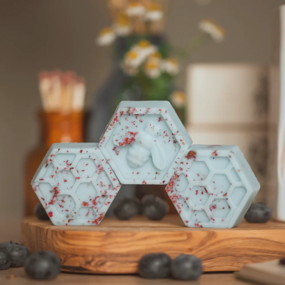 Blueberry & Cranberry - Wax Melt Display Box - 52 x 16g