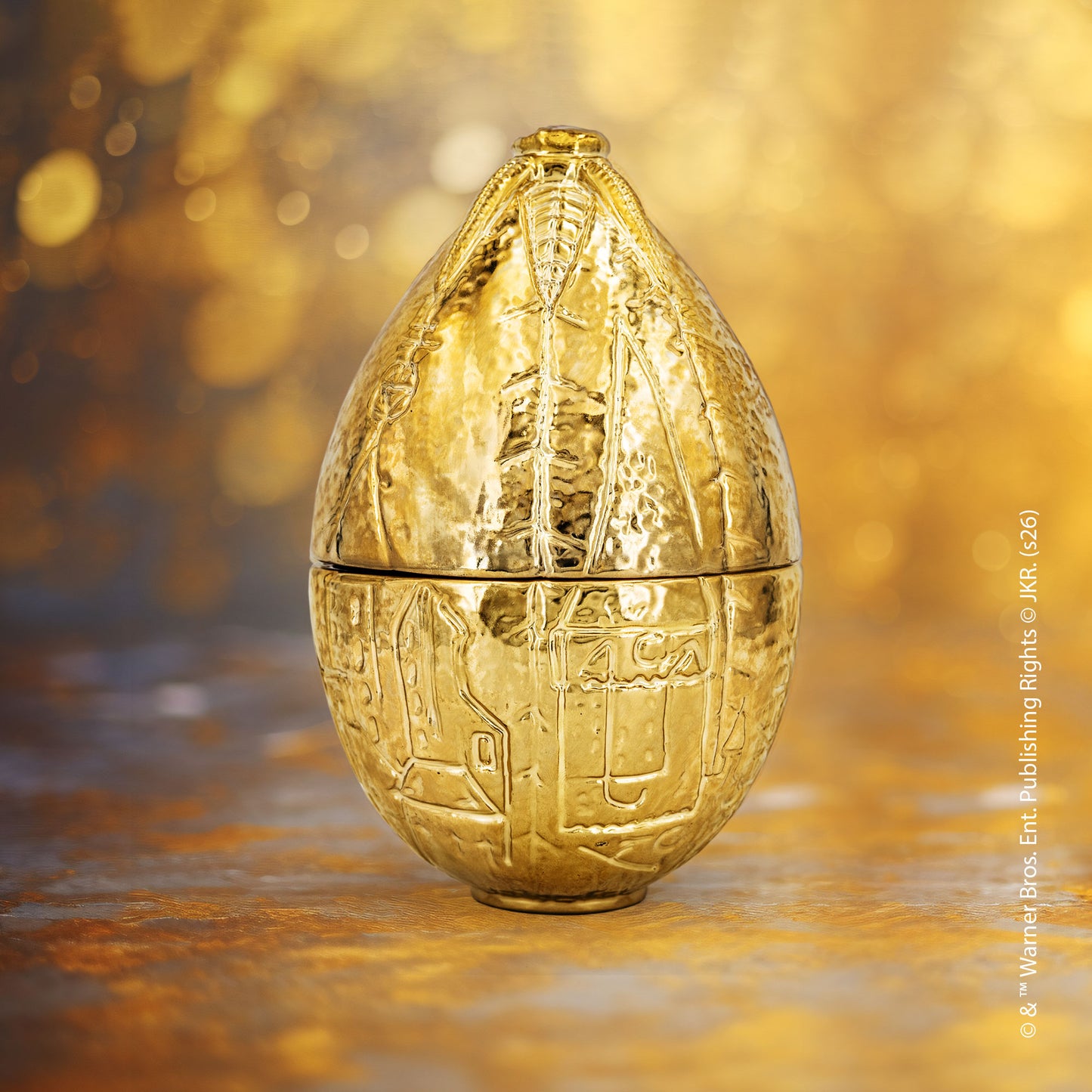 Harry Potter Golden Egg Ornamental Scented Candle - 320g open mood